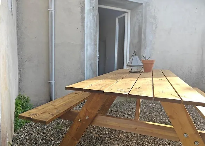 T2 à Proximité Des Commerces - 1 à 4 Pers - Appartamento